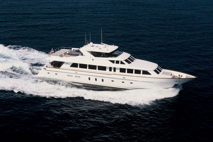 motor yacht freedom